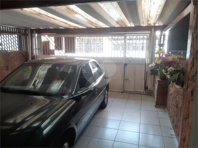 Sobrado à venda com 2 quartos em Santana, São Paulo, SP