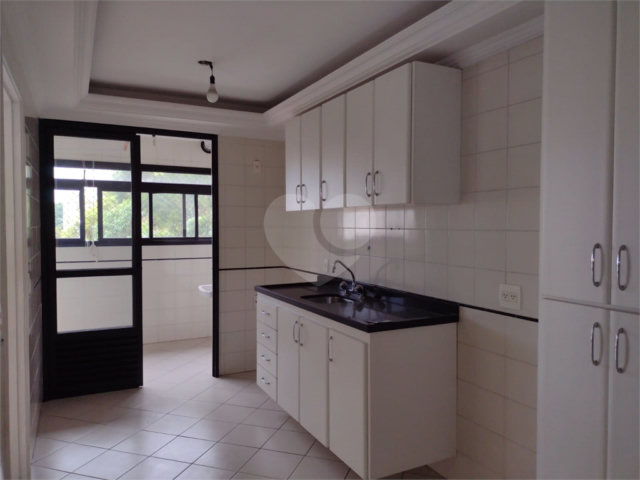 Apartamento à venda com 3 quartos, sendo 1 suíte,  em Santana, São Paulo, SP