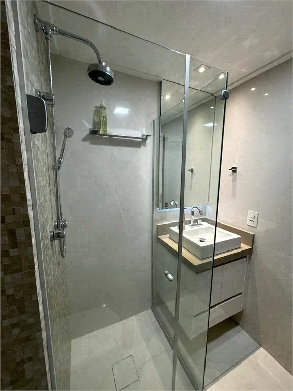 Apartamento à venda com 2 quartos, sendo 1 suíte,  em Jardim Vazani, São Paulo, SP