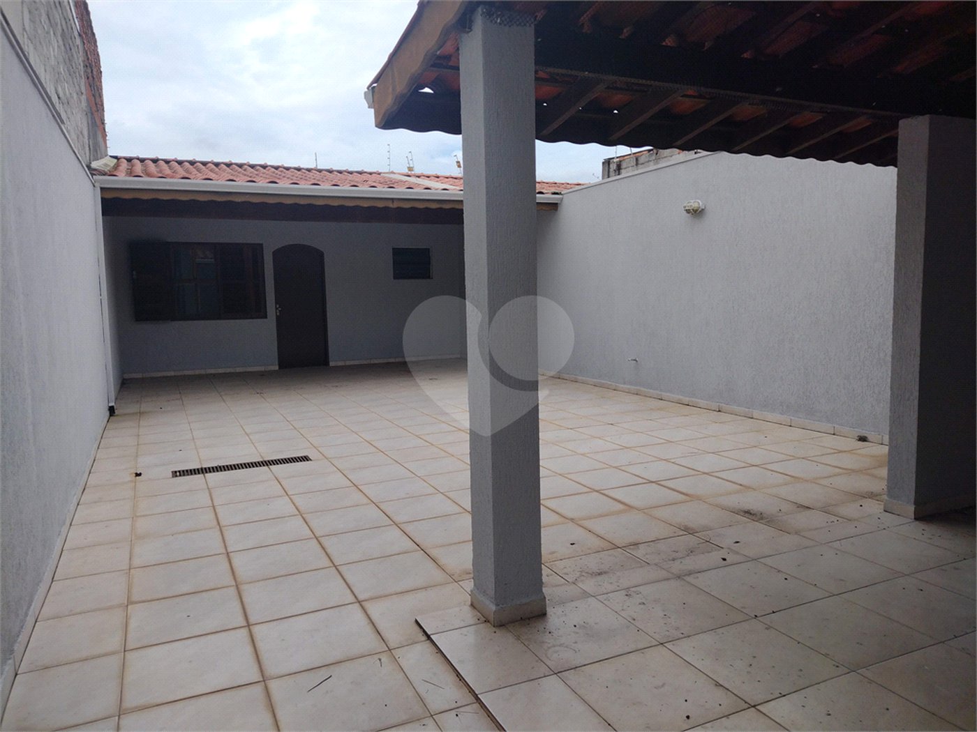 Casa à venda com 3 quartos, sendo 1 suíte,  em Mogi Moderno, Mogi das Cruzes, SP