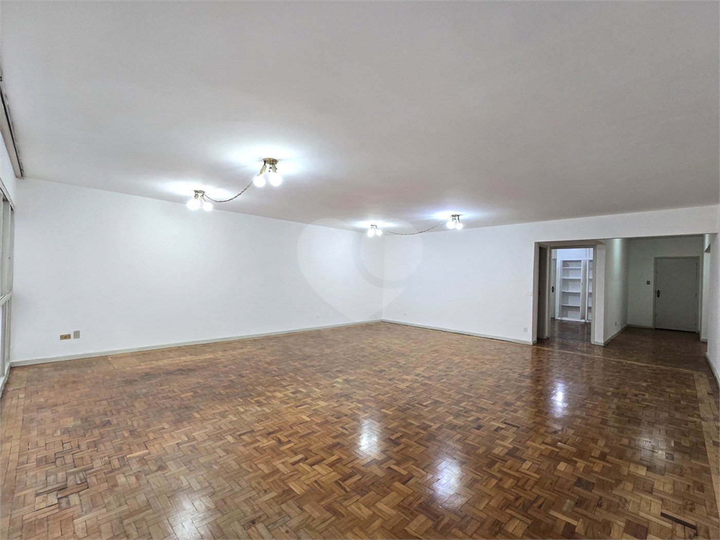 Apartamento para alugar com 3 quartos, sendo 1 suíte,  em Paraíso, São Paulo, SP