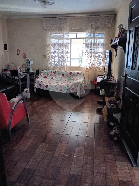Sobrado à venda com 2 quartos em Parada Inglesa, São Paulo, SP