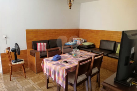 Casa Térrea à venda com 5 quartos em Barra Funda, São Paulo, SP