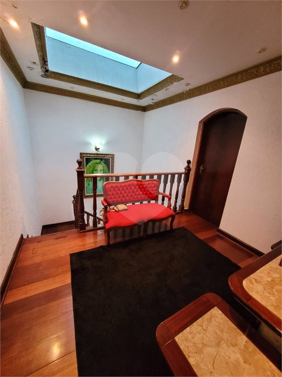 Casa à venda com 4 quartos, sendo 2 suítes,  em Vila Bela Flor, Mogi das Cruzes, SP