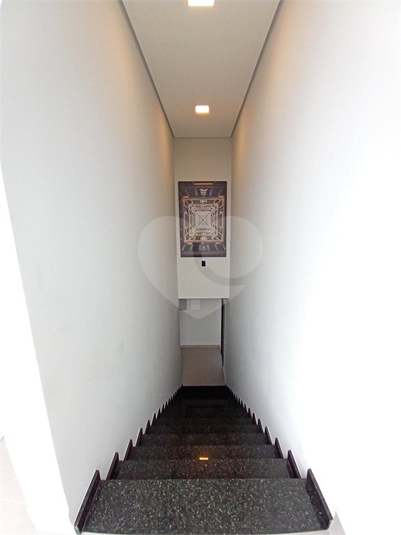 Casa à venda com 4 quartos, sendo 3 suítes,  no condomínio Alphaville Nova Esplanada 3, Votorantim - SP
