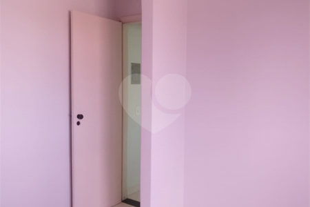 Apartamento à venda com 2 quartos, sendo 1 suíte,  em Estância Itaguaí, Caldas Novas, GO