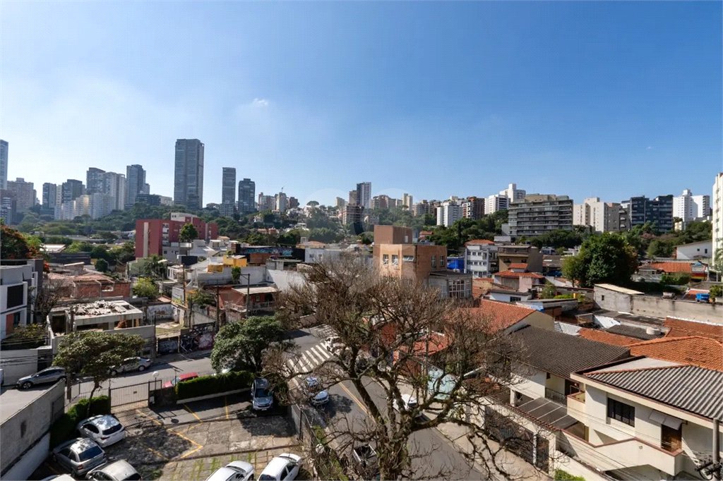Apartamento à venda com 2 quartos em Vila Madalena, São Paulo, SP