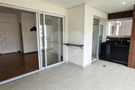 Apartamento à venda com 3 quartos, sendo 1 suíte, em Água Branca, São Paulo, SP