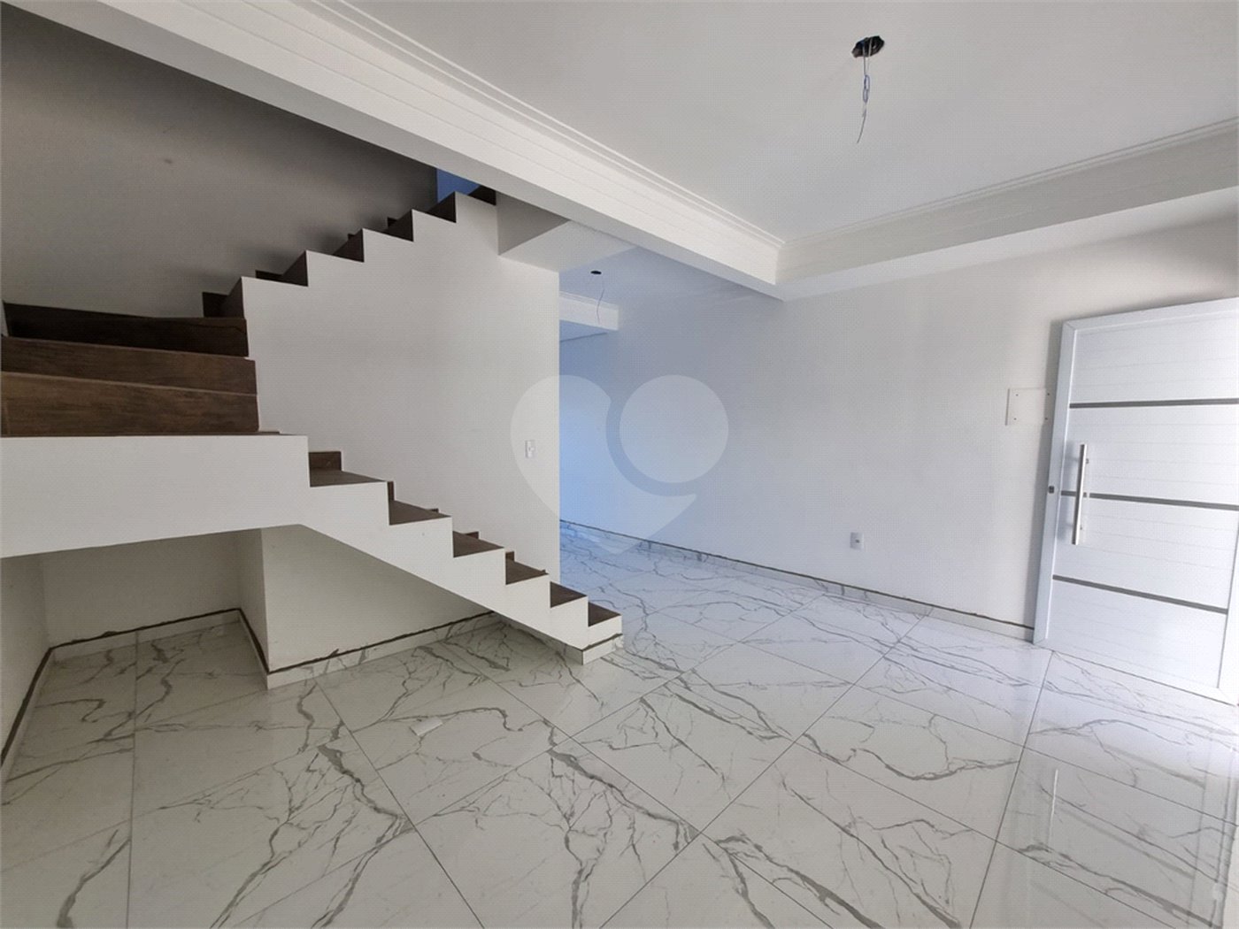 Casa à venda com 2 suítes no condomínio Residencial Américo Figueiredo, Sorocaba - SP