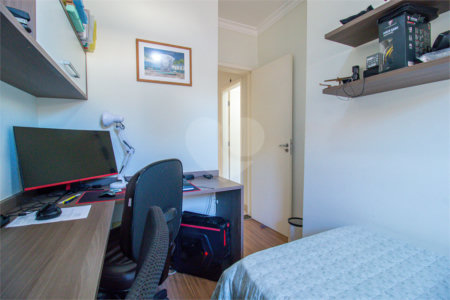 Sobrado à venda com 3 quartos, sendo 1 suíte, em Jardim Prudência, São Paulo, SP
