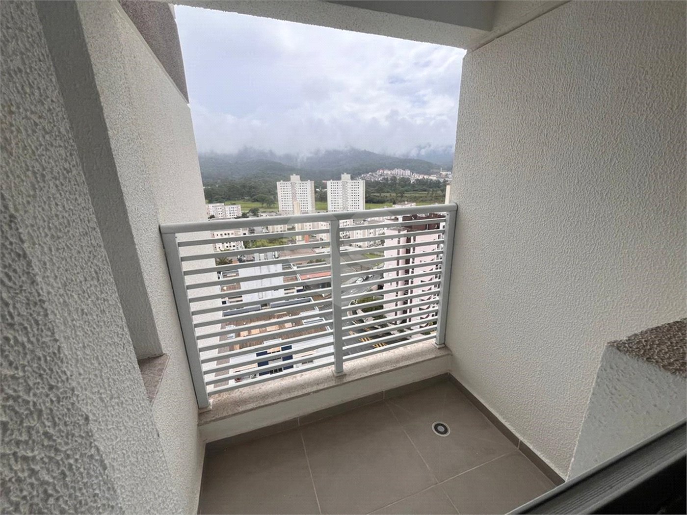 Apartamento à venda com 2 suítes em Loteamento Mogilar, Mogi das Cruzes, SP