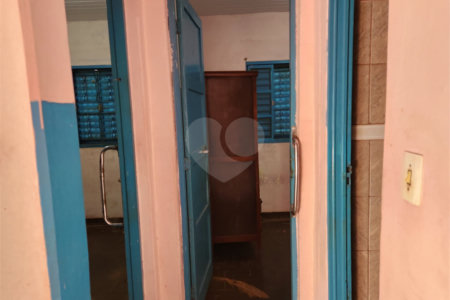 Casa à venda com 4 quartos em Vila Xavier (vila Xavier), Araraquara, SP