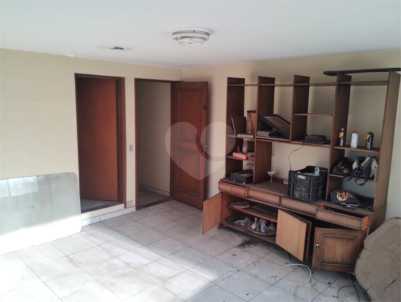 Sobrado à venda com 7 quartos, sendo 6 suítes, em Aclimação, São Paulo, SP