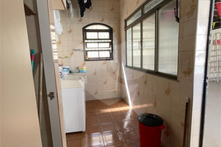 Casa Térrea à venda com 5 quartos, sendo 2 suítes, em Campo Grande, Rio de Janeiro, RJ