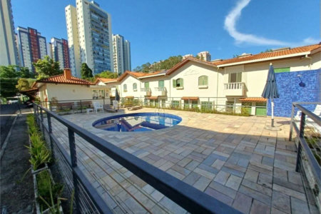 Casa à venda com 2 quartos no condomínio Firenze, São Paulo - SP