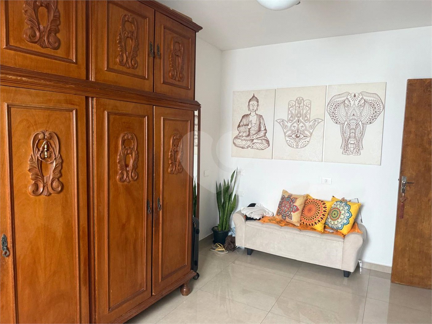 Casa à venda com 3 quartos, sendo 1 suíte, em Vila Romão, Salto, SP