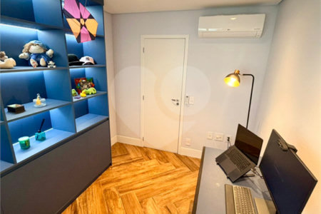 Apartamento à venda com 2 suítes em Parque Bandeirante, Santo André, SP