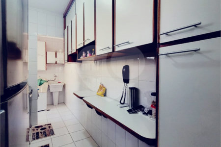 Casa à venda com 2 quartos, sendo 1 suíte, no condomínio Villa das Palmeiras, Indaiatuba - SP