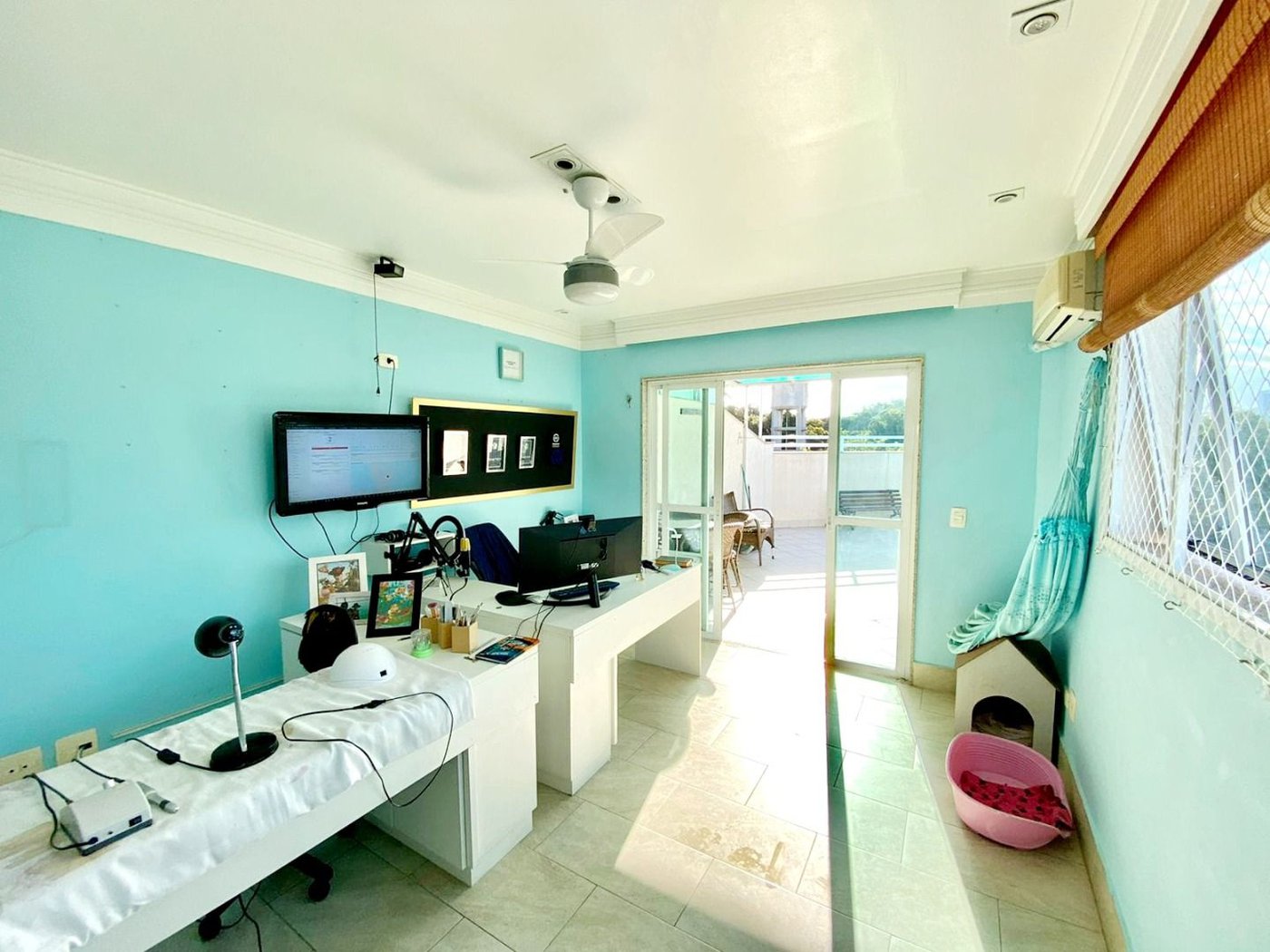 Casa com 3 dormitórios à venda, 272 m² por R$ 1.990.000,00 - Embaré - Santos/SP