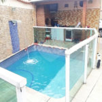 Sobrado Moderno à Venda na Pedra Branca, 3 Dormitórios, 1 Suíte, Piscina