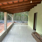 Sítio encantador em Nazaré Paulista – 1.000 m² de terreno, piscina e varanda gourmet