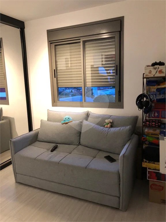 Apartamento à venda com 3 quartos, sendo 1 suíte, em Santo Amaro, São Paulo, SP