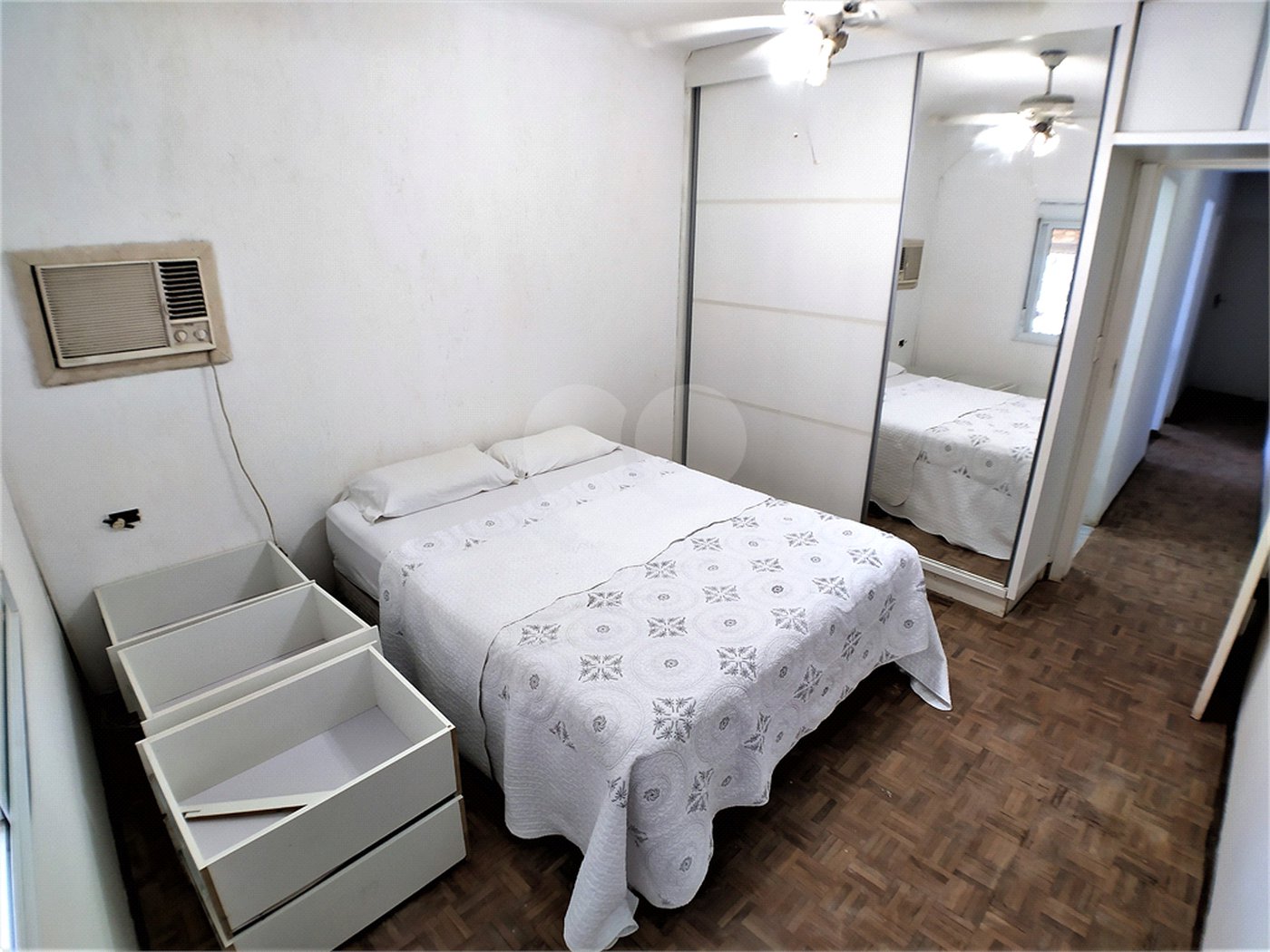 Sobrado à venda com 3 quartos, sendo 1 suíte,  em Vila Mazzei, São Paulo, SP