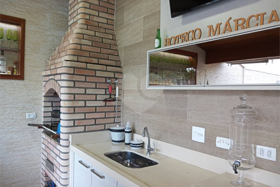 Sobrado à venda com 3 suítes em Vila Mazzei, São Paulo, SP