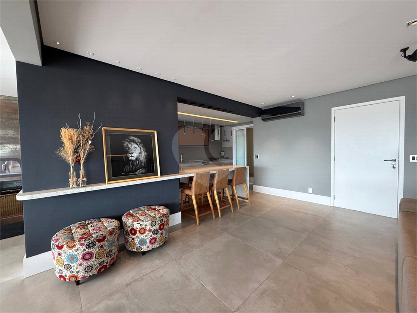 Apartamento à venda com 3 suítes em Santa Teresinha, São Paulo, SP