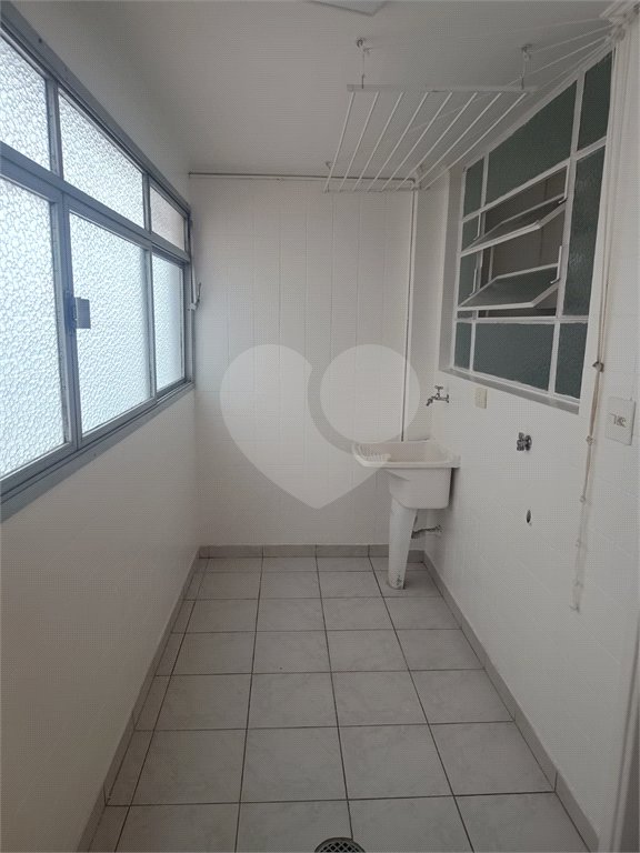 Apartamento para alugar com 2 quartos em Vila Madalena, São Paulo, SP