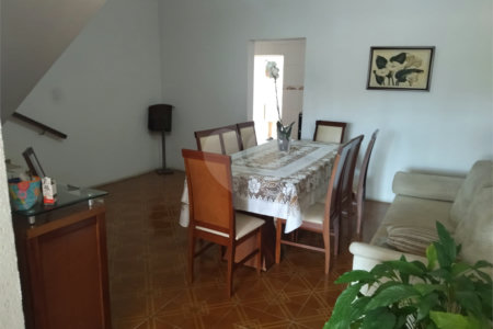 Casa à venda com 2 quartos, sendo 1 suíte,  em Vila Nancy, Mogi das Cruzes, SP