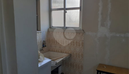 Casa de Vila à venda com 4 quartos, sendo 2 suítes,  em Vila São Francisco, São Paulo, SP