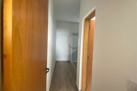 Casa à venda com 2 quartos, sendo 1 suíte, em Loteamento Parque Santa Cristina, Sorocaba, SP
