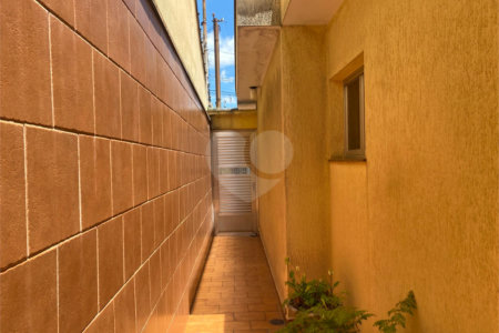 Casa à venda com 2 quartos, sendo 1 suíte, em Vila Rosália, Guarulhos, SP