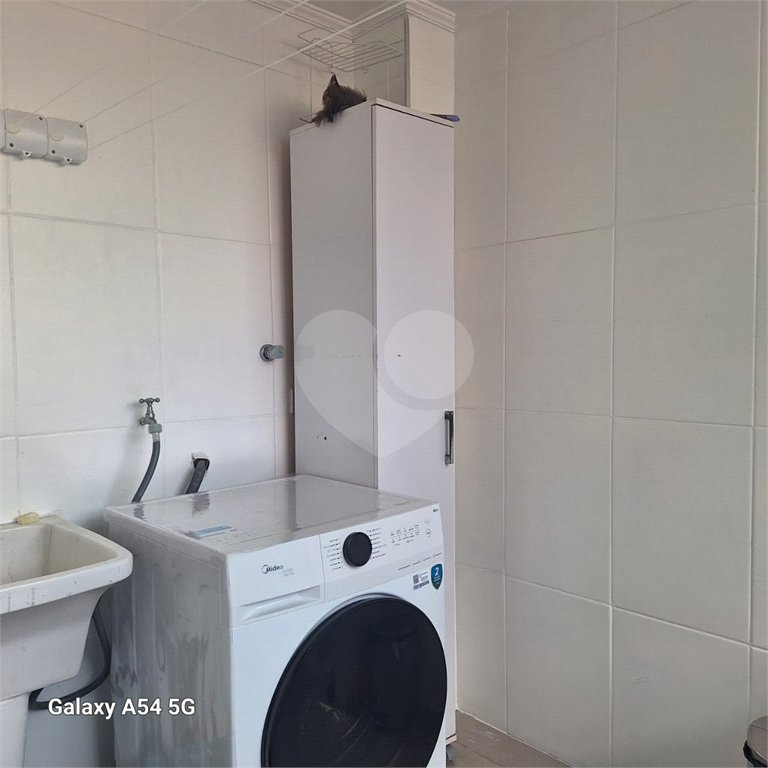 Casa à venda com 3 quartos, sendo 1 suíte, no condomínio Smallville, São Paulo - SP