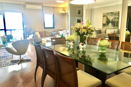 Apartamento à venda com 3 quartos, sendo 2 suítes, em Real Parque, São Paulo, SP