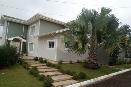 Casa à venda com 4 suítes no condomínio Villaggio Capriccio, Louveira - SP