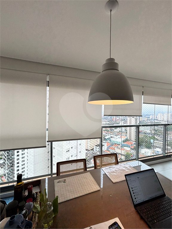 Apartamento à venda com 2 quartos, sendo 1 suíte,  em Vila Romana, São Paulo, SP