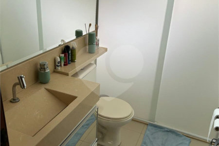 Casa à venda com 2 suítes no condomínio Residencial, Mogi das Cruzes - SP