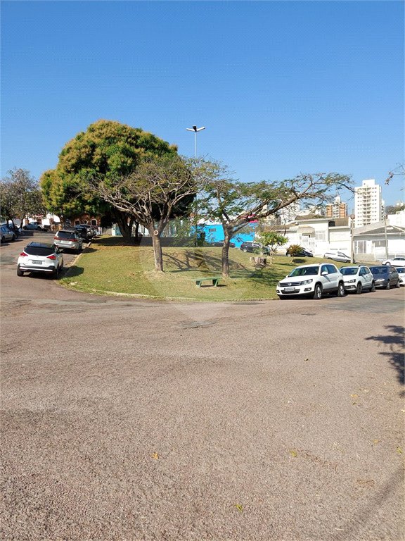 Casa à venda com 3 quartos em Jardim Vila Rosa, Valinhos, SP