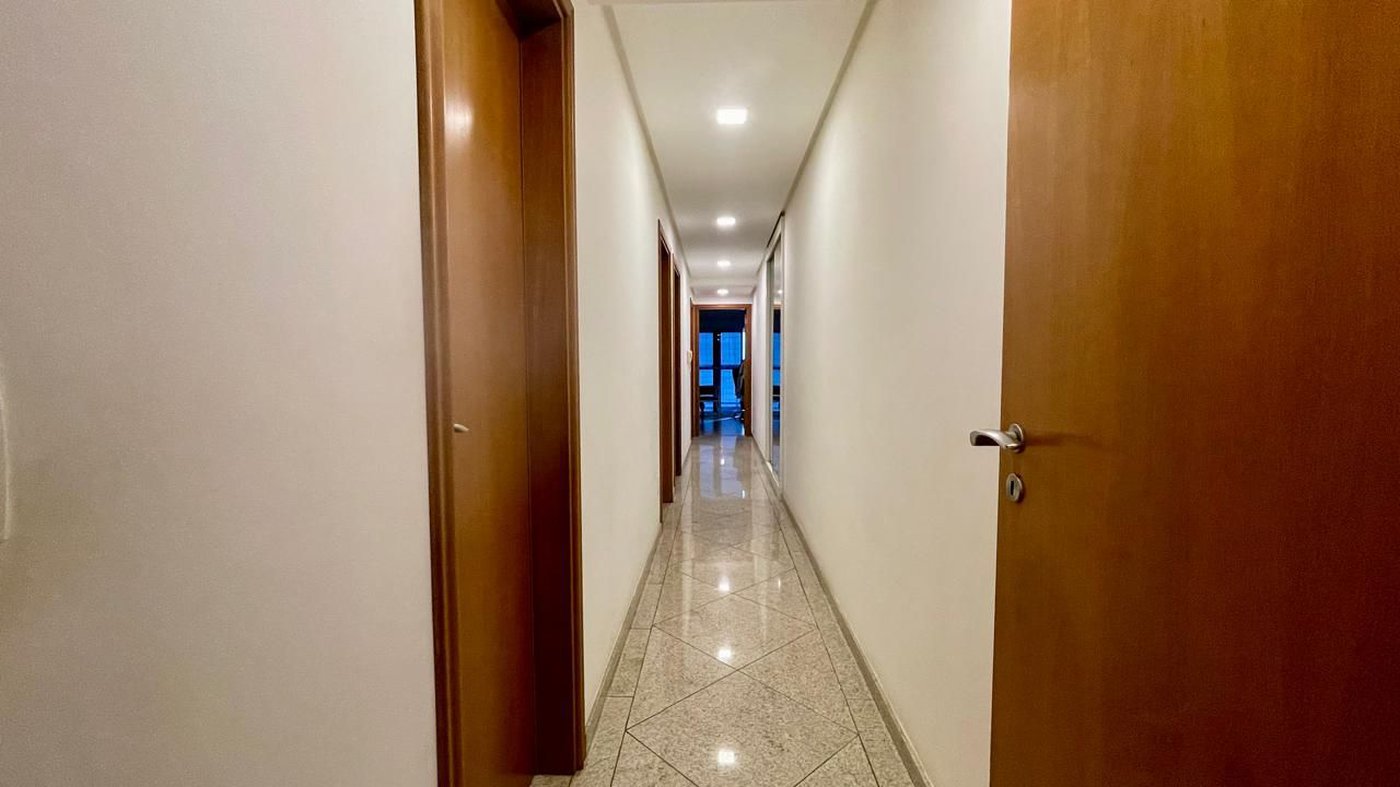 Apartamento com 4 dormitórios à venda, 217 m² por R$ 2.700.000,00 - Gonzaga - Santos/SP