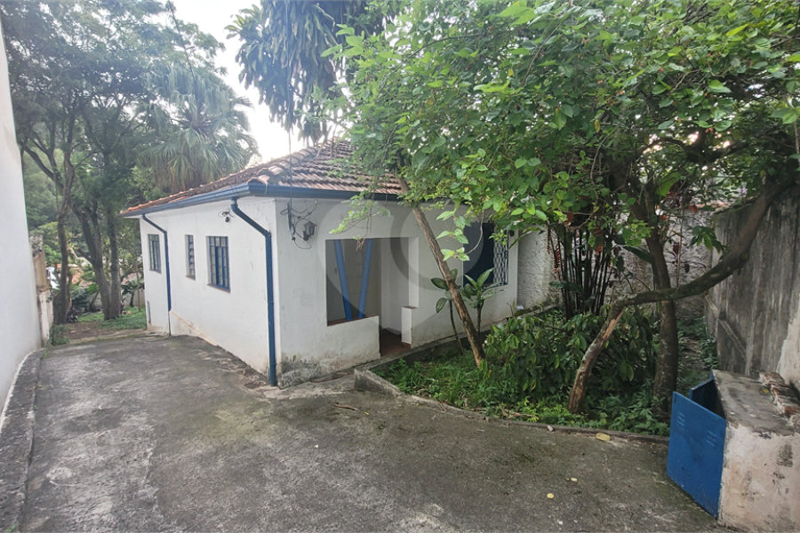 Casa Térrea à venda com 2 quartos em Horto Florestal, São Paulo, SP