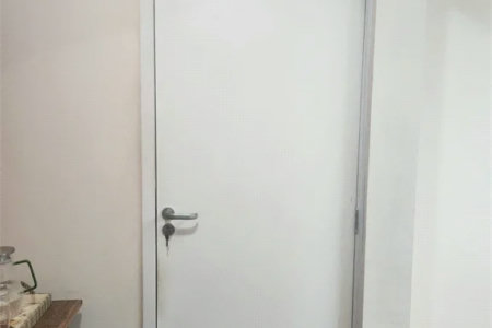 Sobrado à venda com 4 quartos, sendo 1 suíte, em Água Branca, São Paulo, SP