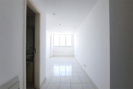 Sala à venda em Madureira, Rio de Janeiro, RJ
