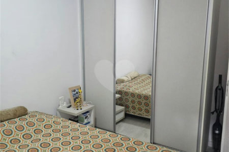Casa à venda com 3 quartos, sendo 1 suíte, no condomínio Parque das Árvores, Sorocaba - SP