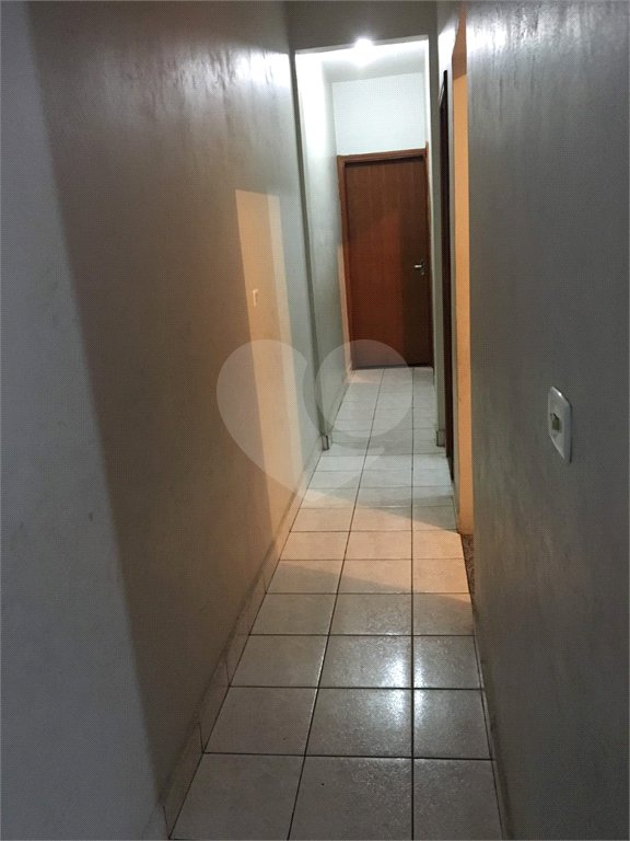 Casa à venda com 3 quartos, sendo 1 suíte, em Jardim Santa Efigênia, Salto, SP