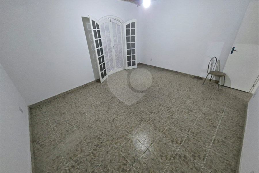 Sobrado à venda com 5 quartos em Freguesia do Ó, São Paulo, SP