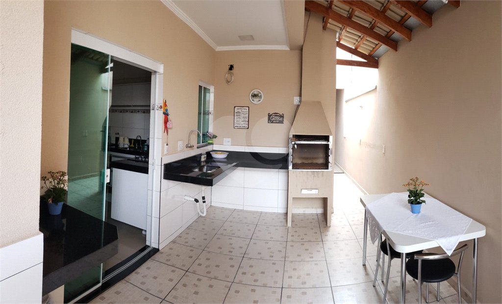 Casa à venda com 4 quartos em Recanto do Guarau, Salto, SP