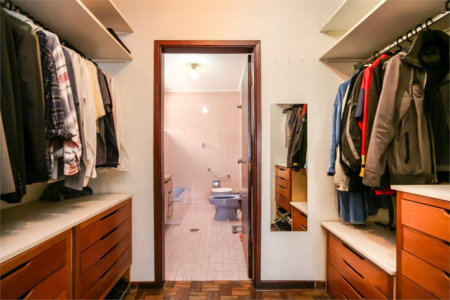 Casa à venda com 3 quartos, sendo 1 suíte,  em Alto da Lapa, São Paulo, SP