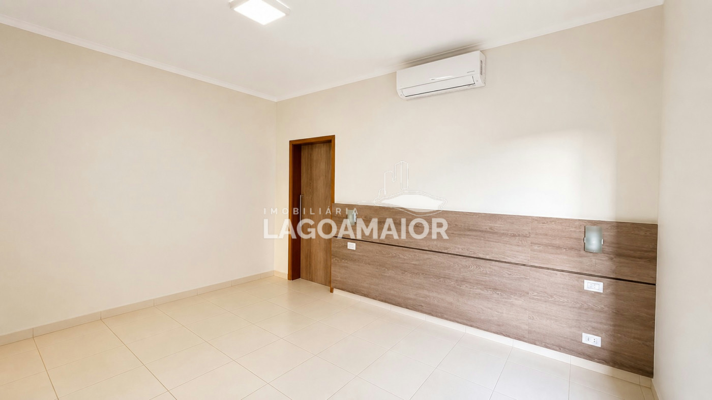 Casa à venda com 3 quartos, sendo 1 suíte, no condomínio Portal das Àguas, Três Lagoas - MS